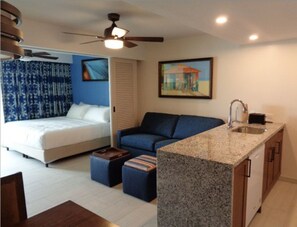 In-room safe, iron/ironing board, WiFi, bed sheets