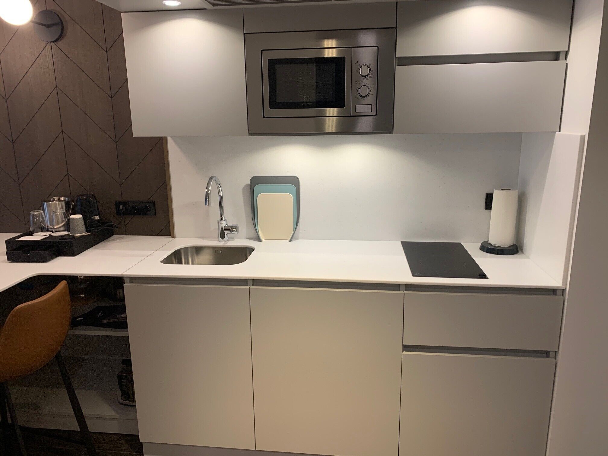 studio, 1 queen bed with sofa bed, non smoking | private kitchen | fridge, microwave, stovetop, dishwasher