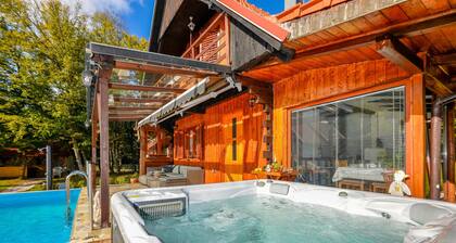 Lovely home in Frkasic