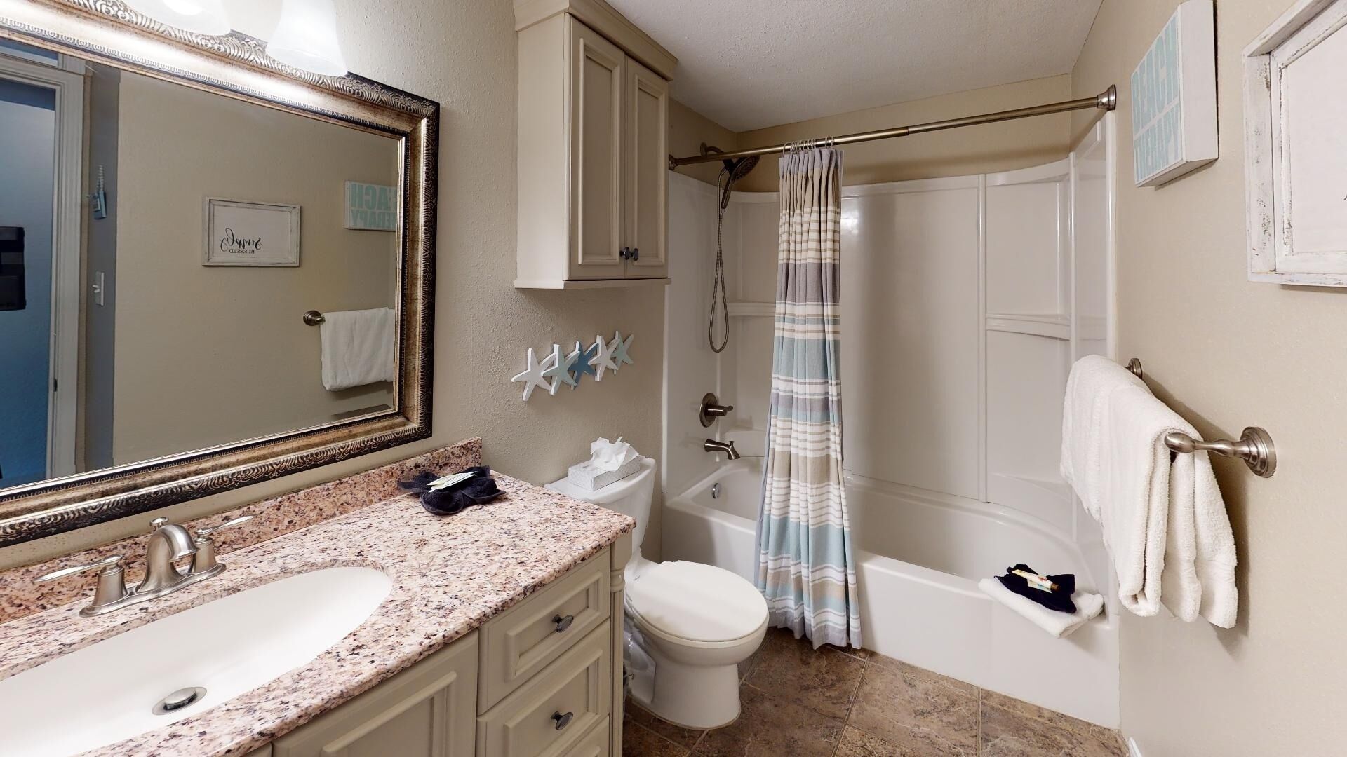 Seascape 2107 1 Bedroom Condo by Redawning