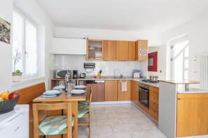 Family Apartment, 1 Bedroom, Mountainside (Casa Palmira) | Private kitchen | Fridge, microwave, oven, stovetop