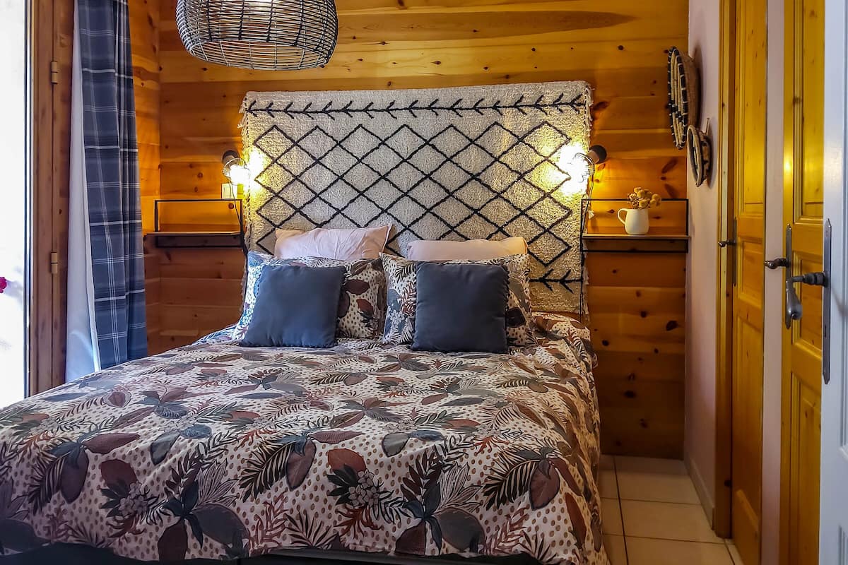 Superior tweepersoonskamer, en-suite badkamer (Campanule) | 1 slaapkamer