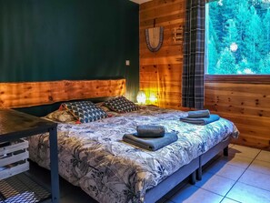 Room - Gîte L'ancolie Bleue (Abriès-Ristolas)
