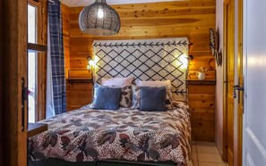 Kahden hengen superior-huone, kylpyhuone makuuhuoneen yhteydessä (Campanule) | 1 makuuhuone