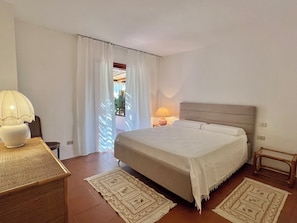1 bedroom, iron/ironing board, travel cot, bed sheets