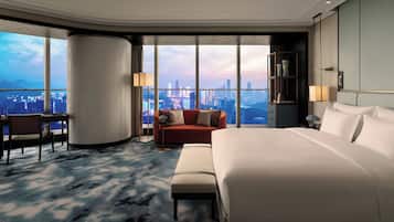 Room, 1 King Bed, City View
