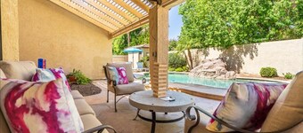 Luxury Scottsdale Home W/pool and Hot Tub!