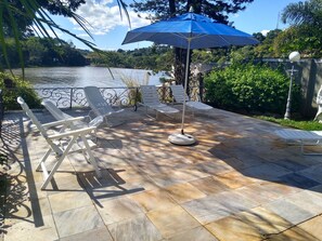 Terrace/patio - High Standard Refuge 4 Suites Usina Atibaia Dam (Atibaia)