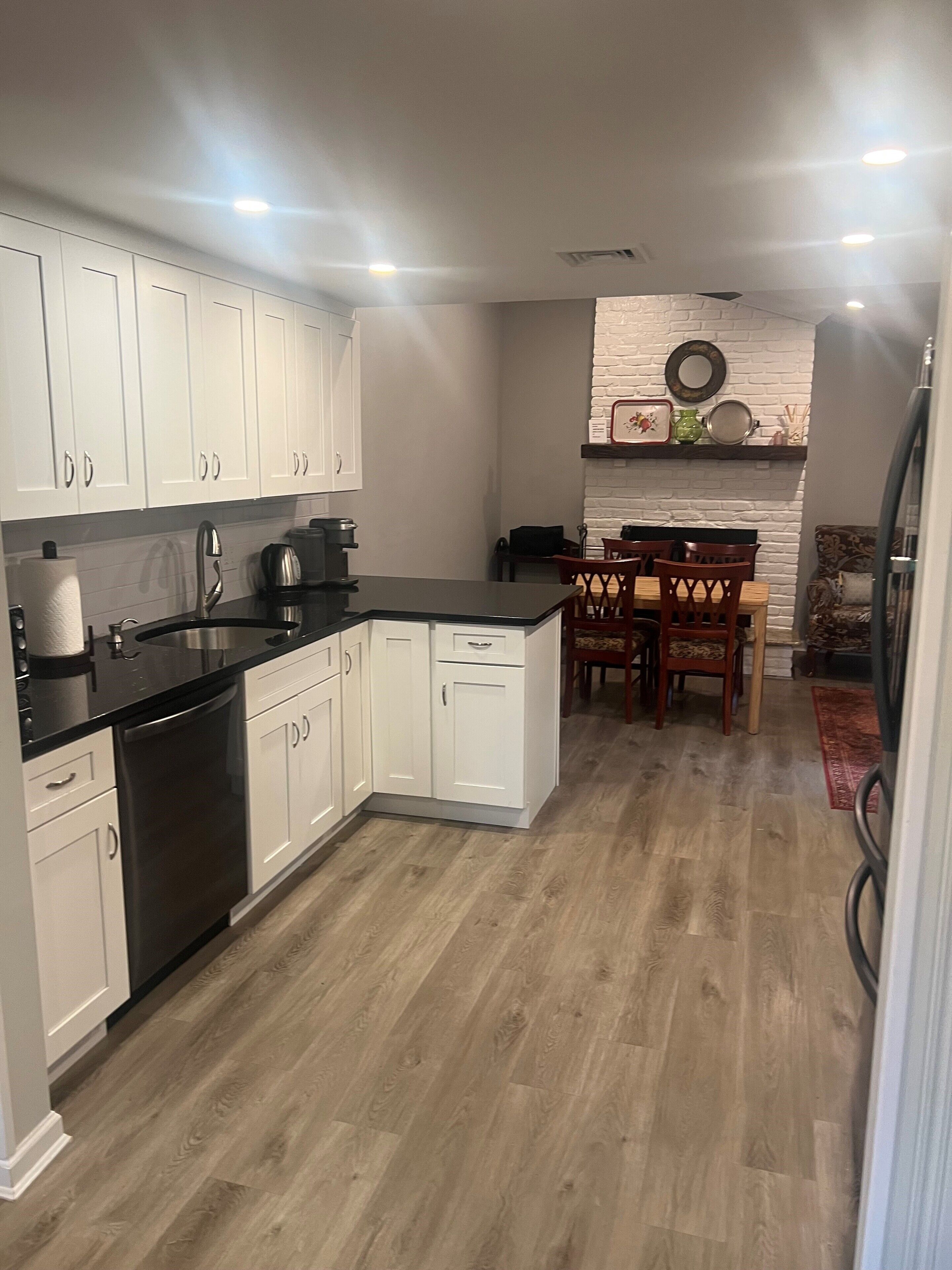 Cottage Near Cedar Beach