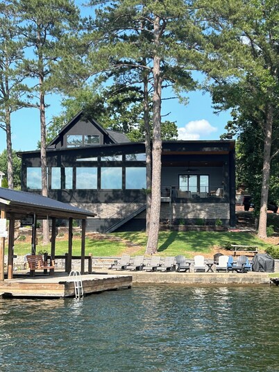 Amazing Lake Home right on the water with breathtaking views!