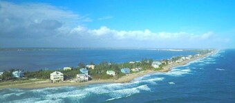 Private and cozy Downtown Stuart Oasis