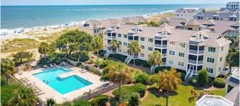 End unit, Screen porch, Just steps to beach & pool - 101E Port O call