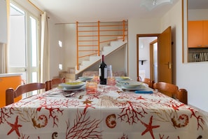 Dining - Villino Tropical by BarbarHouse (Porto Cesareo)
