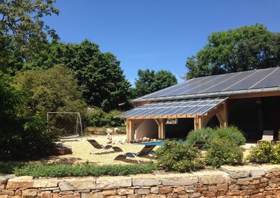 Garden in Oak Duplex 130 m2 4-8 pers. heated pool.  Wireless