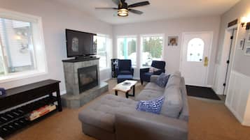 Télévision, cheminée