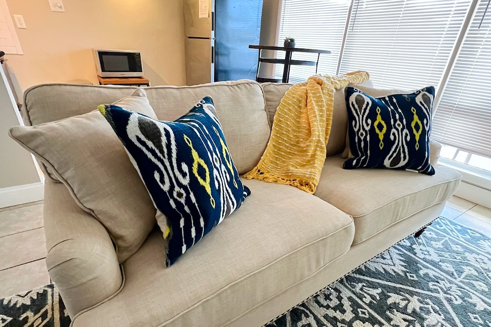 Capital City Condo #8