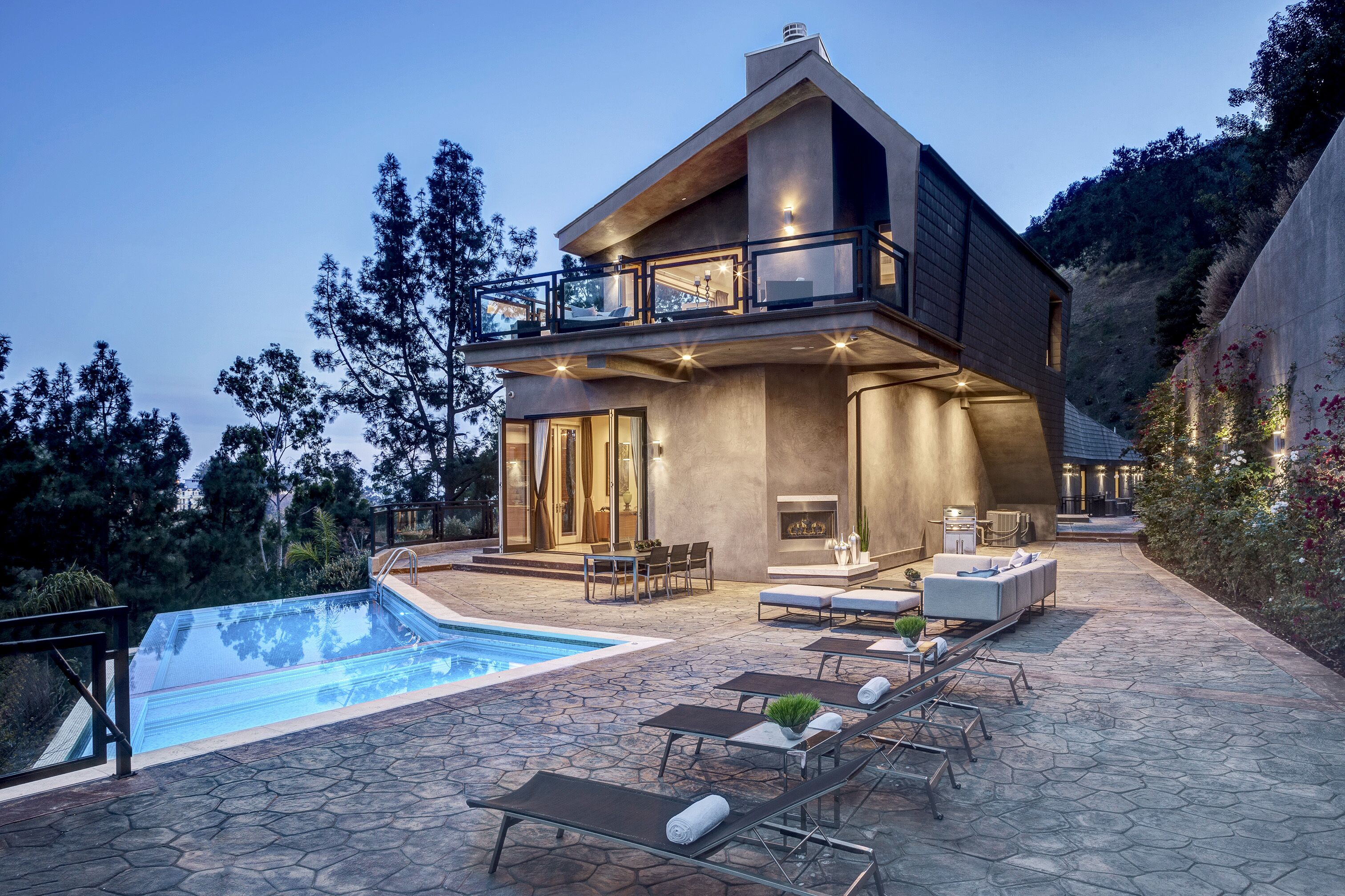 Dream House in the Heart of Beverly Hills