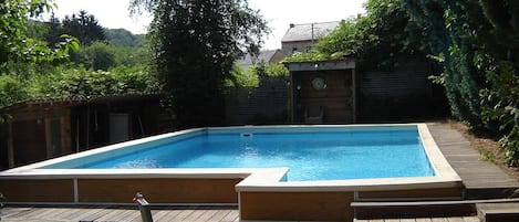 Piscine extérieure, piscine chauffée