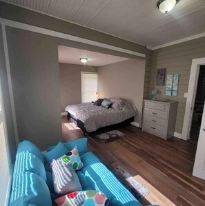 3 Schlafzimmer, Schreibtisch, WLAN, Bettwäsche