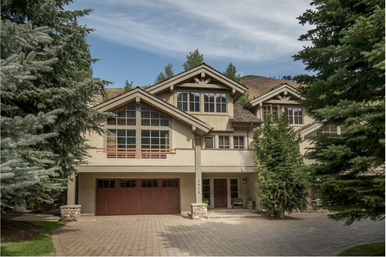 Spacious & Luxurious Warm Springs Home