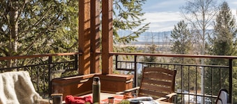 Outpost: Moose Creek 34 - Private Hot Tub!