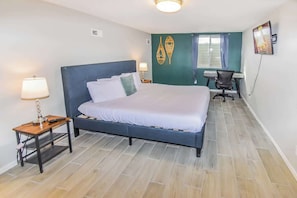 2 bedrooms, iron/ironing board, travel crib, WiFi - Cozy basement space with 2 bedrooms and kitchenette (Denver)