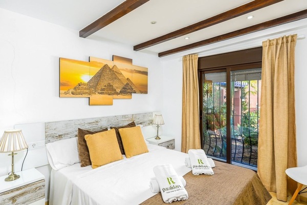 3 dormitorios, tabla de planchar con plancha, cuna de viaje y wifi