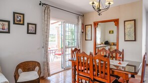 Dining - Villa ManuelG Nerja by Ruralidays (Málaga)