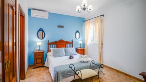 3 bedrooms, iron/ironing board, travel cot, WiFi - Villa ManuelG Nerja by Ruralidays (Málaga)
