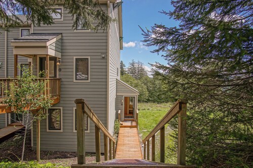 Powderidge 1 Hideaway Slope Side