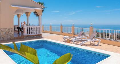 Villa Vista Vélez-Málaga by Ruralidays