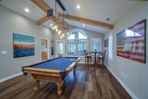 Spielezimmer
