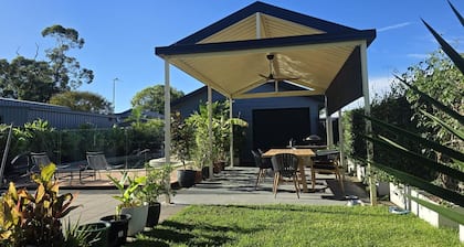 Family-Friendly Umina Beach Home with Private Pool 💦💦