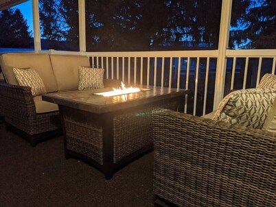 Seven Bays Lake Place