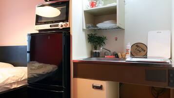 Apartment, Non Smoking | 1 bedroom, desk, blackout drapes, free WiFi