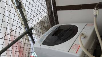 Apartment, Non Smoking | Laundry