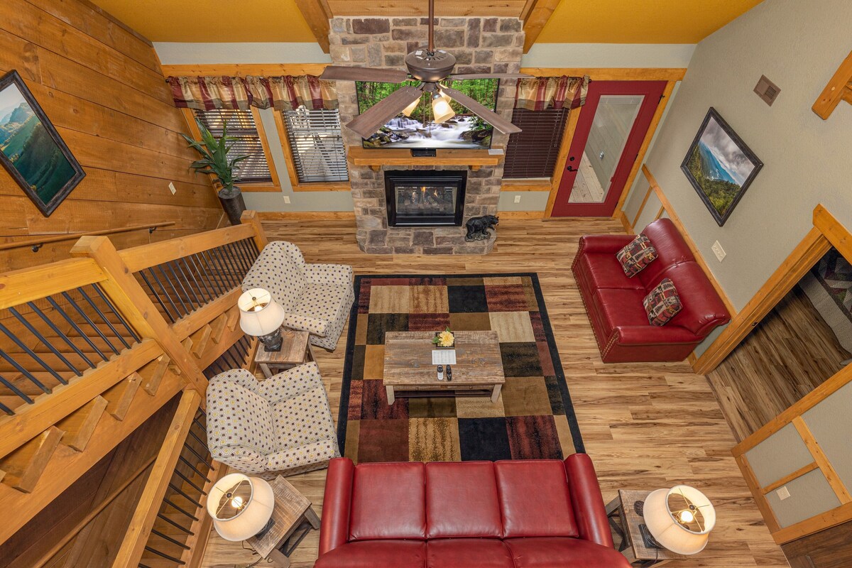 Photo 71 of 4BR, Indoor pool, game room, hot tub. Free attraction tickets!