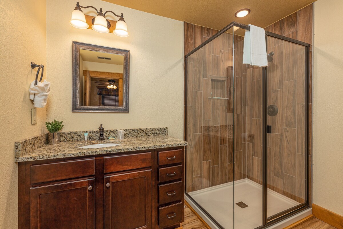 Photo 85 of 4BR, Indoor pool, game room, hot tub. Free attraction tickets!