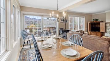 House | Private kitchen | Fridge, microwave, dishwasher, coffee/tea maker