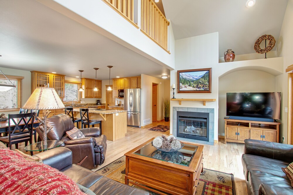Three-story home near the river with epic mountain views & fireplace