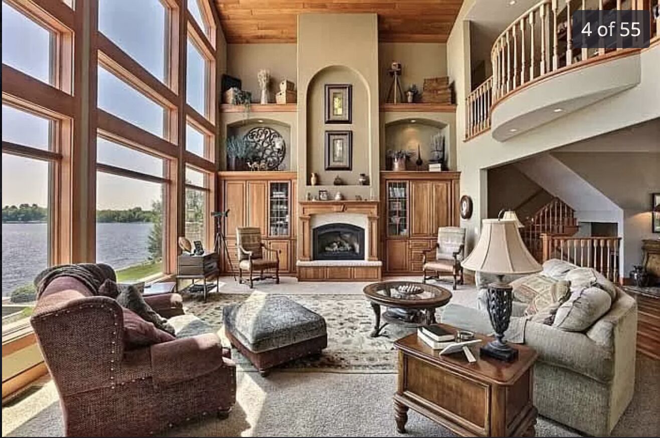 Private Luxury Lakefront Escape