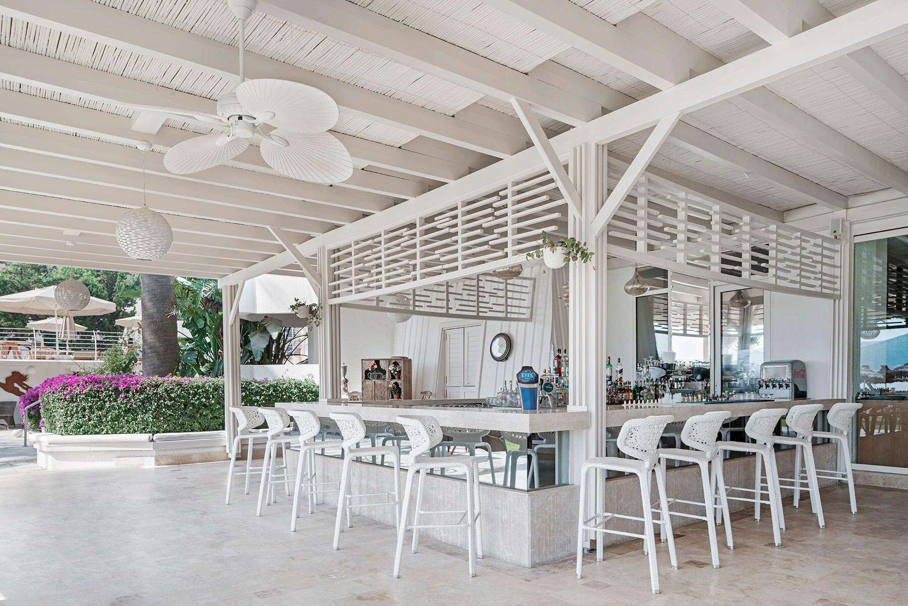 Bar (in der Unterkunft)