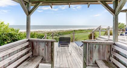 Beautiful Beachfront Condo - Access to Amelia Island Golf & Beach Club