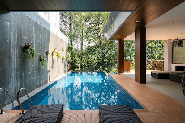Pool - Asmaya 7BR Villa private heated pool and billiard (Cimenyan)