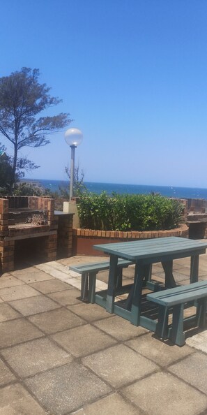 Grillaus-/piknikalue