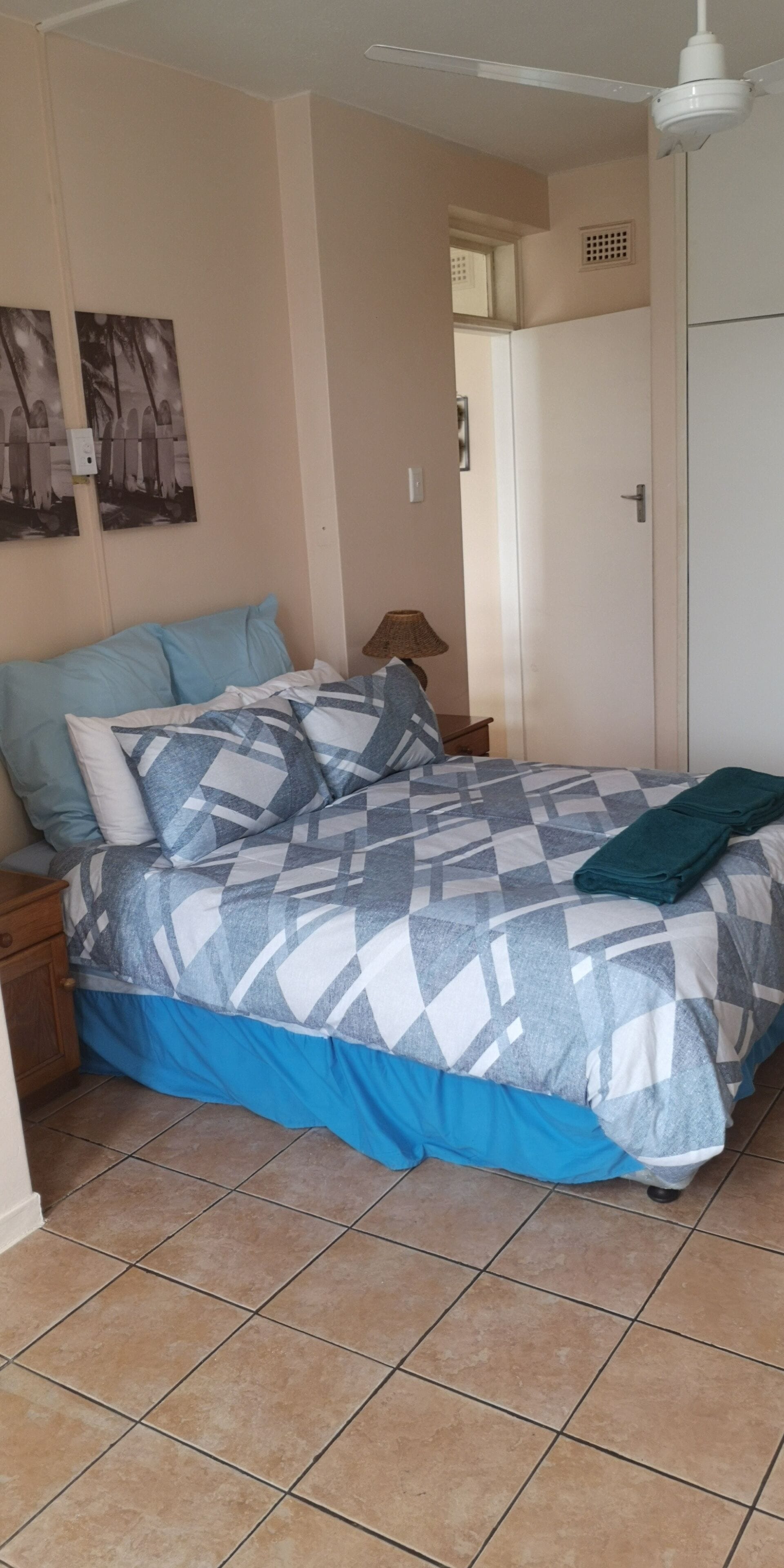 Apartamento Confort | 1 dormitorio, espacio para trabajar con un portátil, ropa de cama