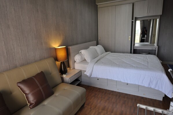 Apartment, 3 Schlafzimmer | 3 Schlafzimmer, Schreibtisch, Bügeleisen/Bügelbrett, kostenloses WLAN