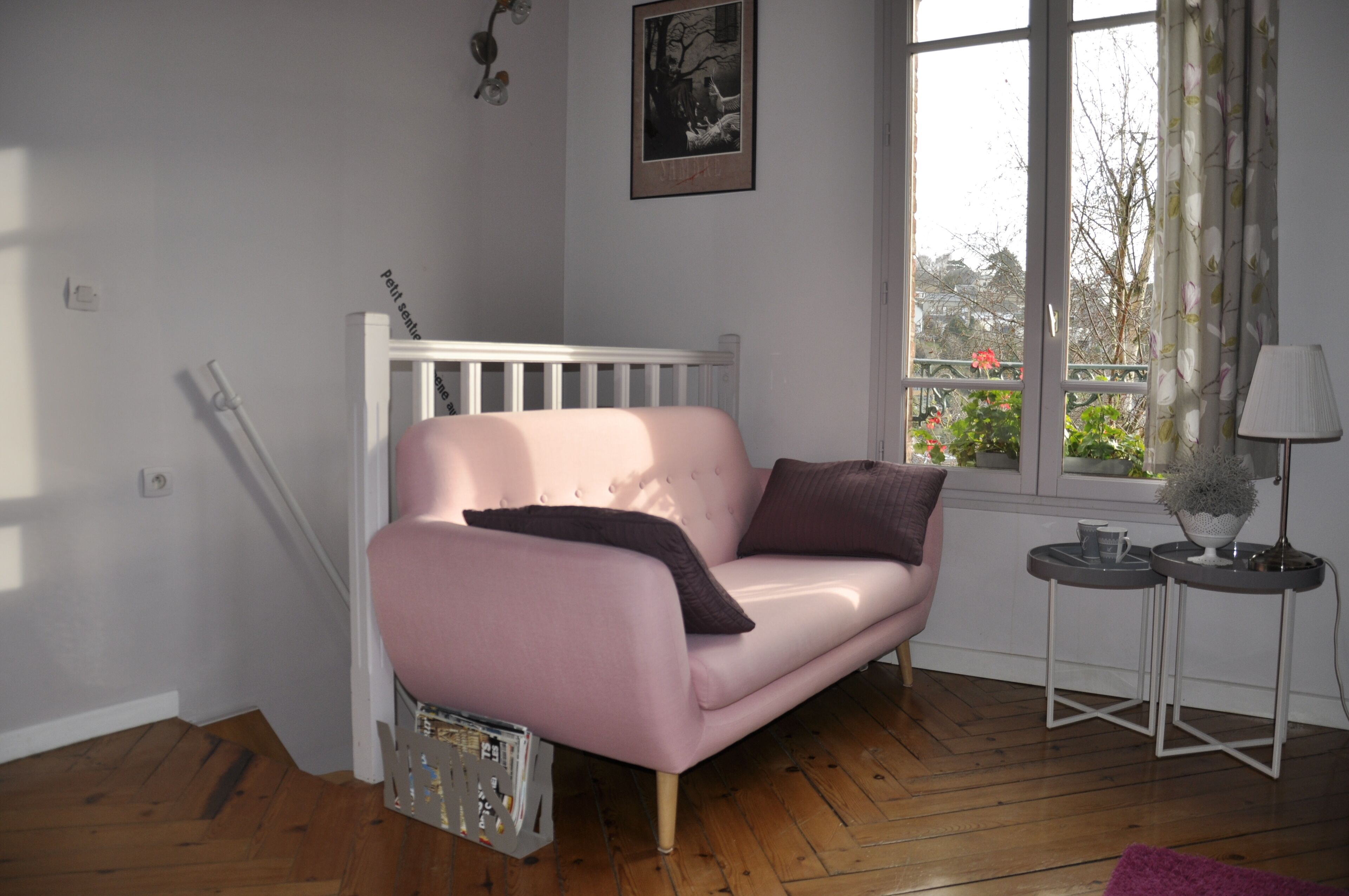 Cozy duplex gîte in a large garden with panoramic views of Rouen