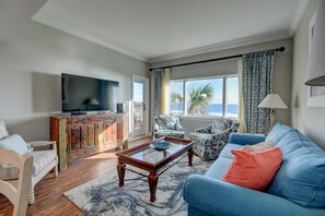 TV - Sandcastle Retreat - Hosted by Moore AI Rentals (Fernandina Beach)