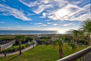 Property grounds - Sandcastle Retreat - Hosted by Moore AI Rentals (Fernandina Beach)